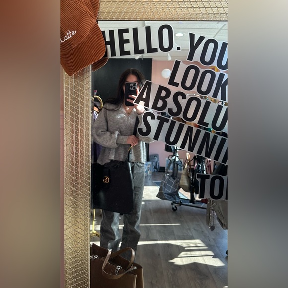 Authentic great condition large GUCCI bag - Picture 7 of 11